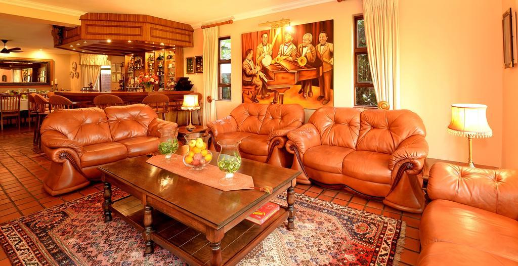 The Woodpecker Inn Pretoria Ngoại thất bức ảnh
