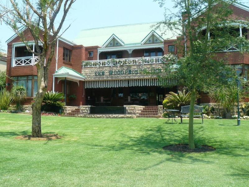 The Woodpecker Inn Pretoria Ngoại thất bức ảnh